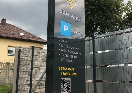 CarPark Pyrzowice - pylon LED dwustronny