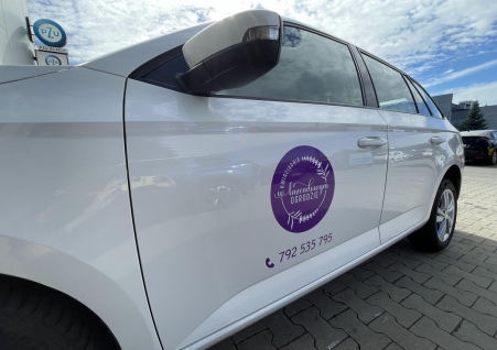 Kwiaciarnia w Lawendowym Ogrodzie - oklejenie samochodu