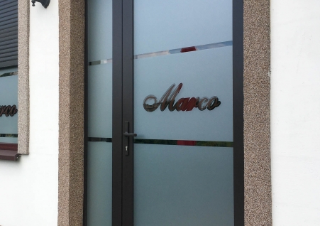 Restauracja Marco Radzionków - oklejenie drzwi i okien
